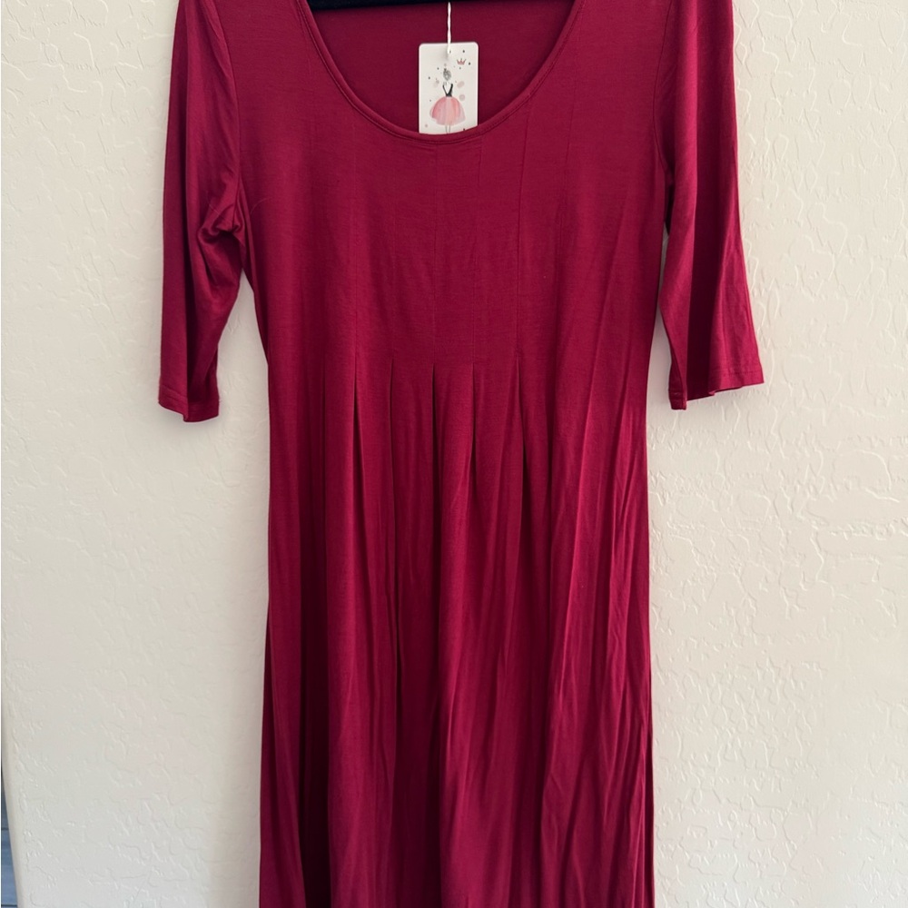 NWT -Chic Long Sleeve Burgundy Dress